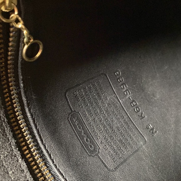 Coach saddle crossbody adjustable front flap closure black gold 2 pockets - Picture 4 of 7